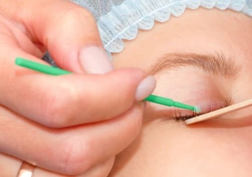 What happens if you dont get lash extensions removed?